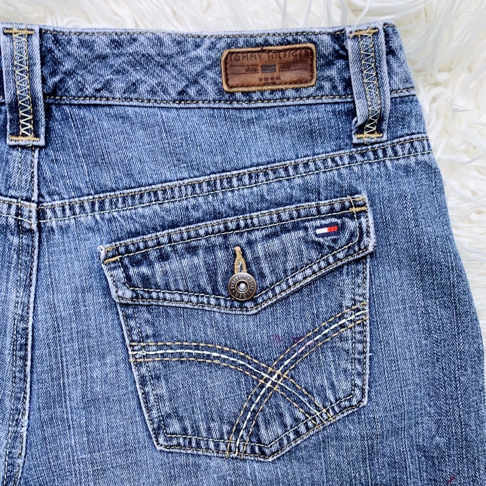 TOMMY HILFIGER JEAN SHORTS